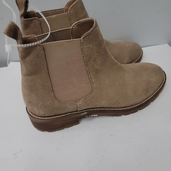 Steve Madden Leopold Bootie - Picture 5 of 7